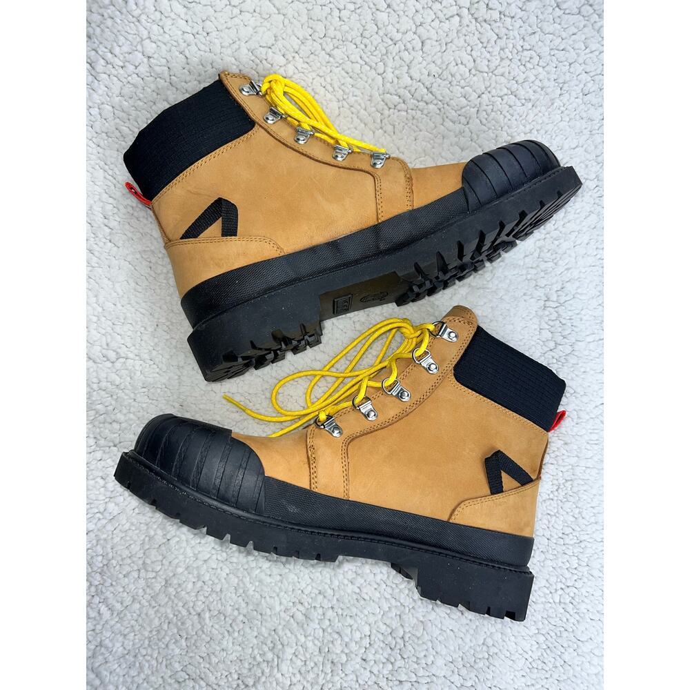 Timberland Womens Heritage Rubber-Toe Waterproof Boots - sz 9.5 - L15